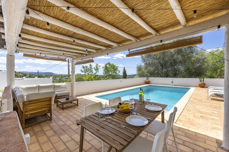 Children-friendly villa with patio, private pool & grill | Mountain view | Dogs allowed — photo 5