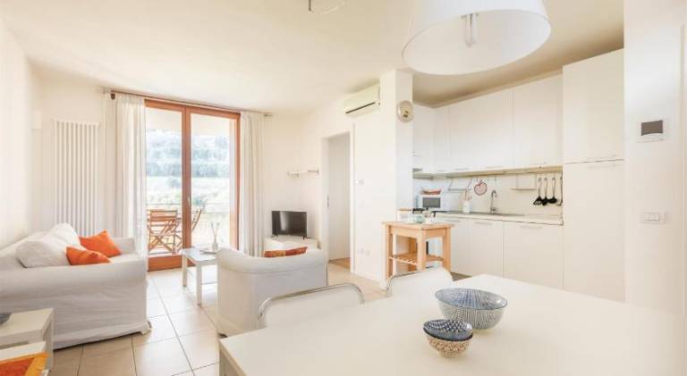 Rental apartment with 1 room for 4 persons in Arco