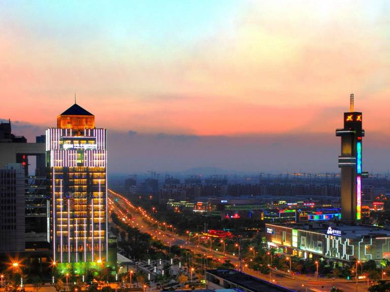 Zhangjiagang Zhonglian GDH International Hotel in Suzhou