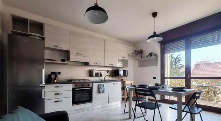 Rental apartment with 2 rooms for 6 persons in Segrate