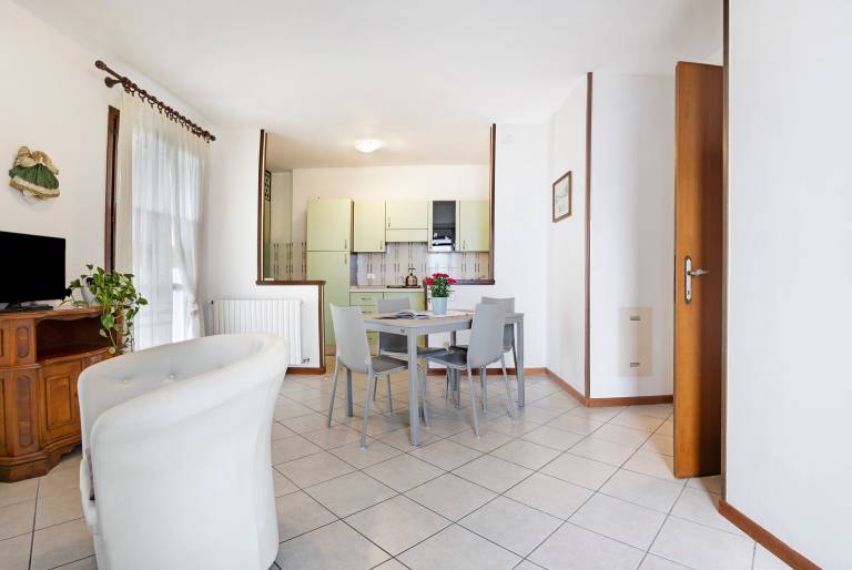 Apartment "Stella del Garda 1" with Balcony & Wi-Fi — photo 5