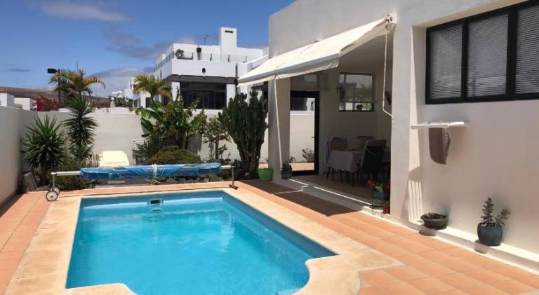 Apartment with pool | Pets allowed — photo 3