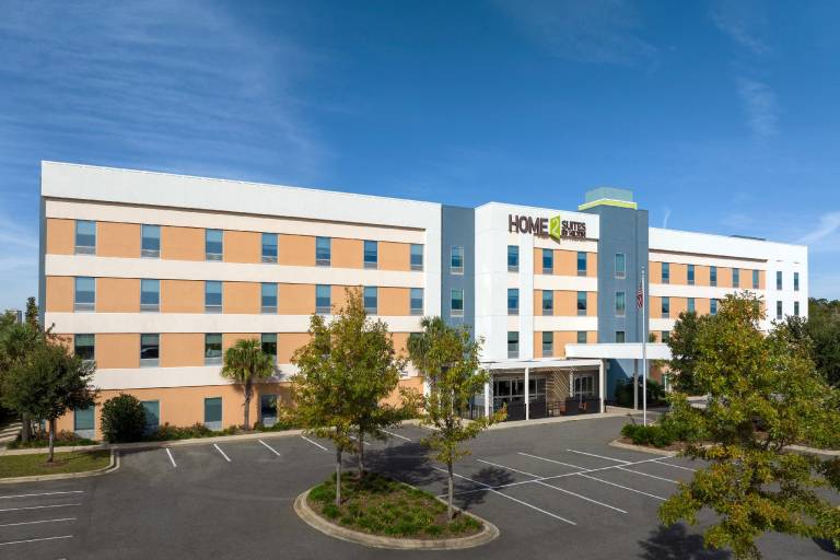 Home2 Suites by Hilton Tallahassee State Capitol in Live Oak, FL