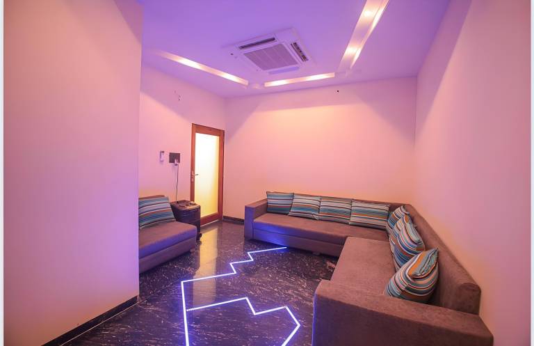 Villa with pool & hot tub | Suitable for remote work — photo 4