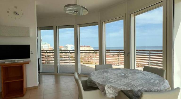 Apartment with 2 rooms for 6 persons — photo 3
