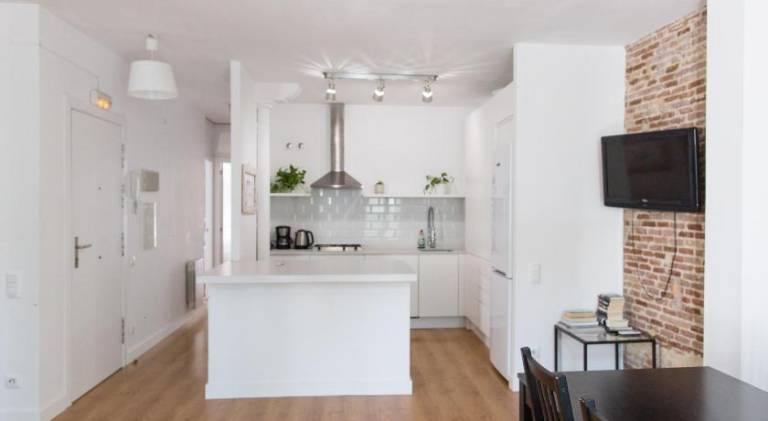 Rental apartment | Close to Plaça de Catalunya | Pets allowed — photo 3
