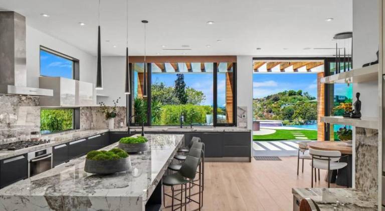 Wonderful vacation home with jacuzzi & pool | Suitable for remote work | Pet-friendly — photo 5