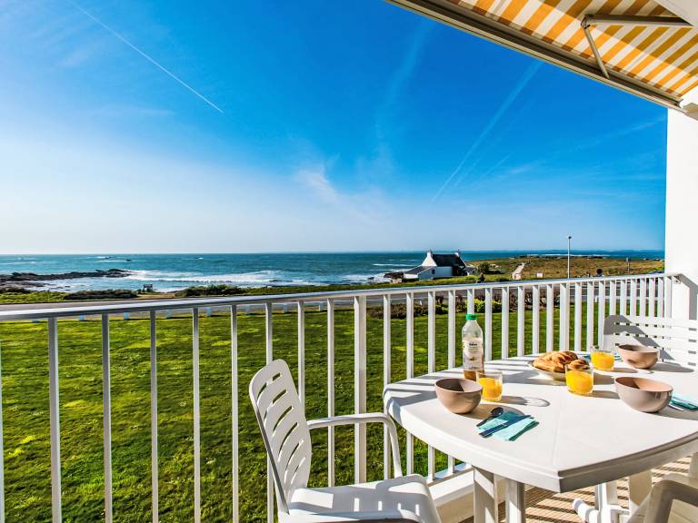 Charming rental apartment with yard | Sea view | Close to the beach | Pet-friendly — photo 2