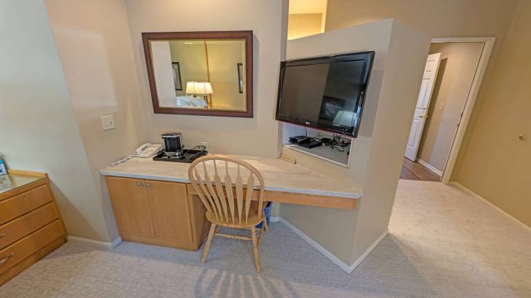 Condo with private pool — photo 2