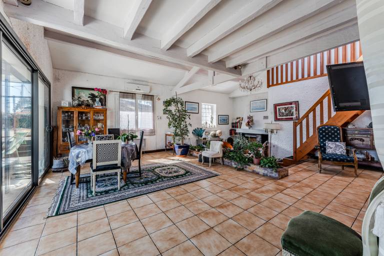 Fully equipped villa with BBQ, fast internet & private pool | Garden view | Good for workation | Pet-friendly — photo 5