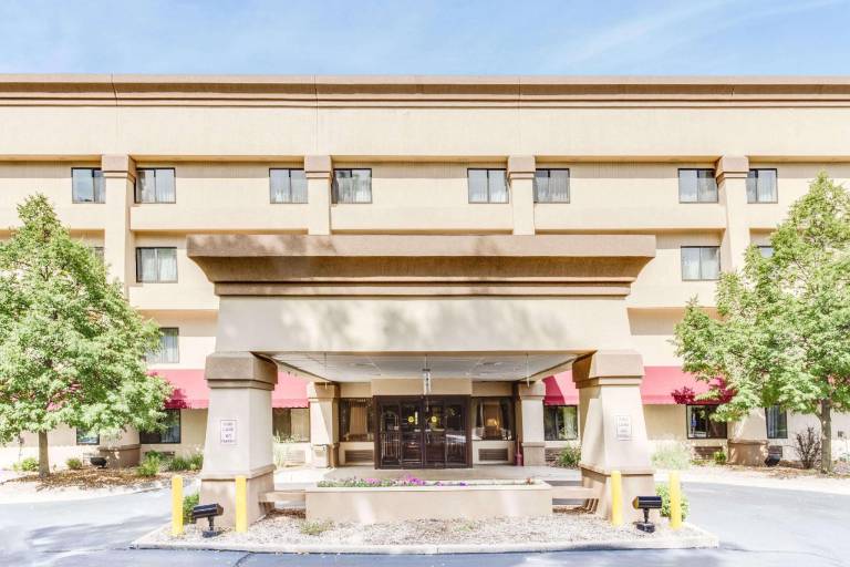 Baymont by Wyndham Kalamazoo West in Kalamazoo, MI