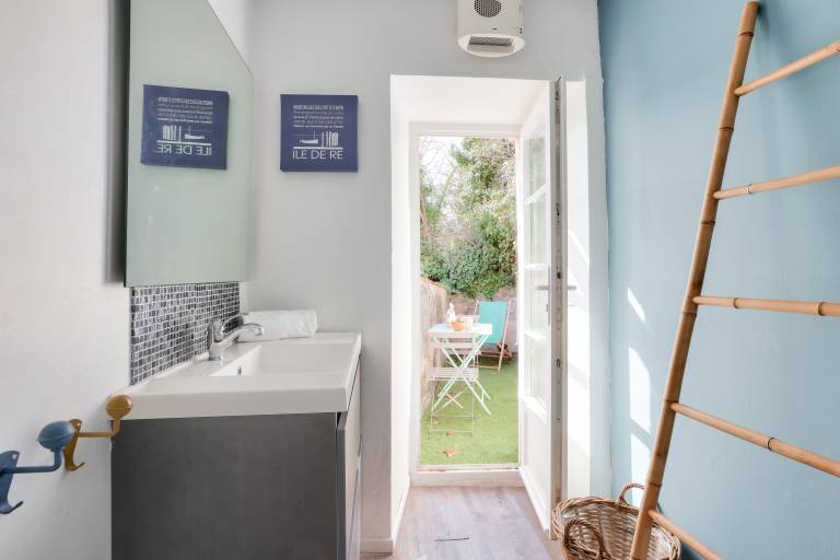 Fully equipped charming vacation home with terrace | Dogs allowed — photo 4
