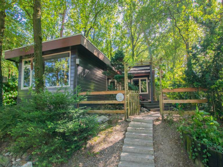 Romantisches Chalet mit Sauna im Wald