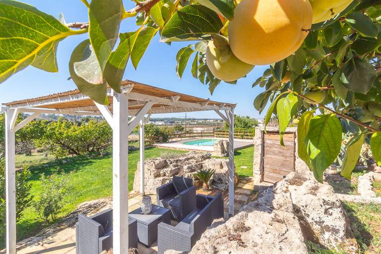 Villa with barbeque, garden & private pool | Nature view — photo 2