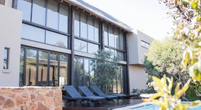 304 m&sup2; Lodge