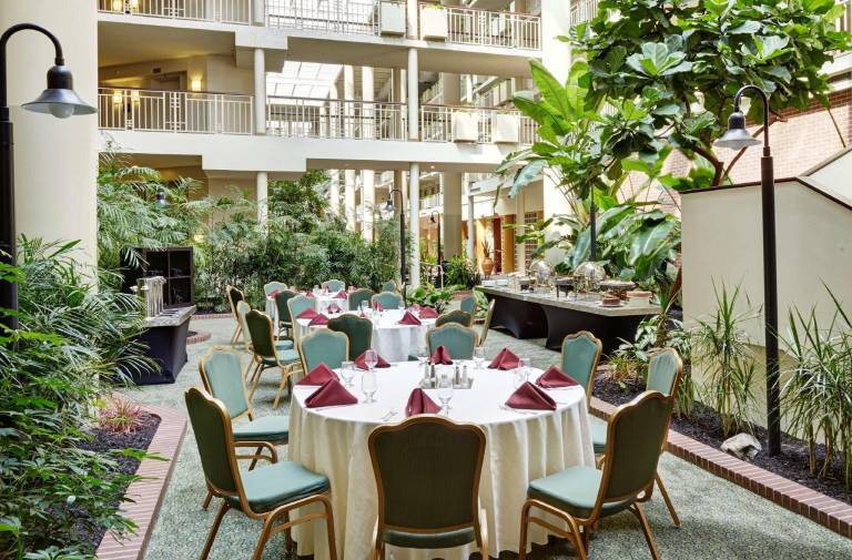 Embassy Suites by Hilton Parsippany — photo 4
