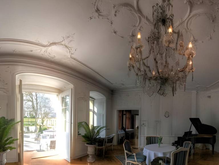 Schlosshotel Bad Neustadt — photo 4