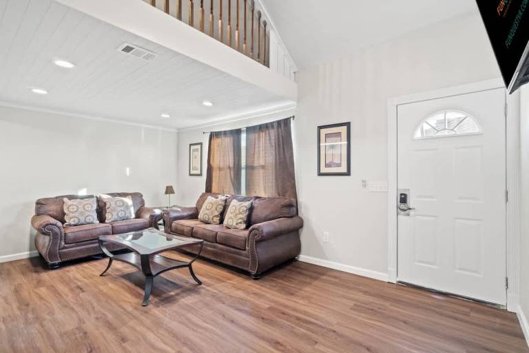 Child-friendly beautiful vacation home | Beach nearby | Dogs allowed — photo 3