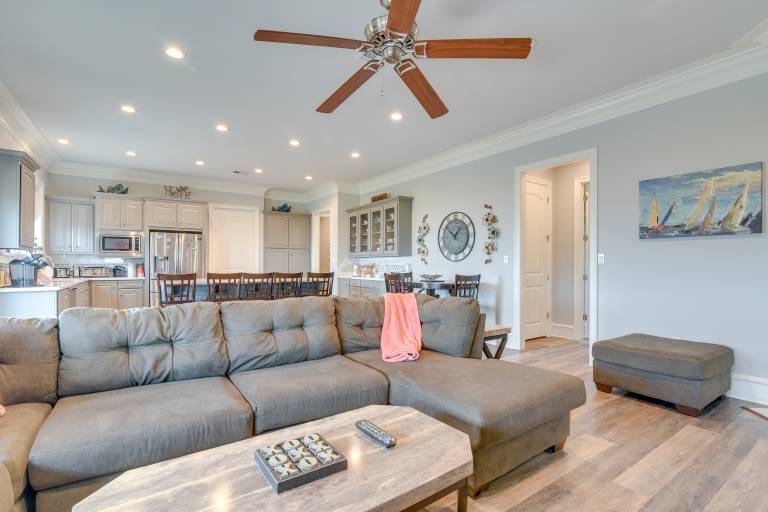 Pet-Friendly Port Arthur Retreat w/ Fishing Pier! — photo 3
