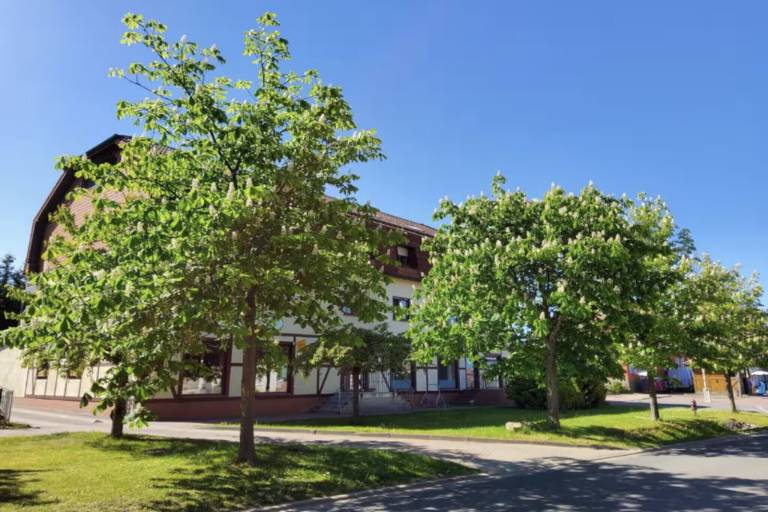 Wonderful rental apartment with garden & BBQ | Pets allowed in Thale