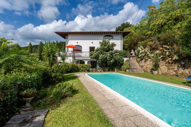 Villa 'Serafina' with Private Pool and Private Terrace — photo 4