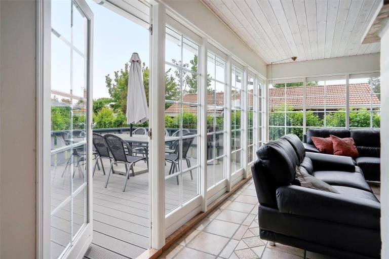 Charming house with terrace, barbecue & jacuzzi | Close to the beach | Pets allowed in Sønderborg