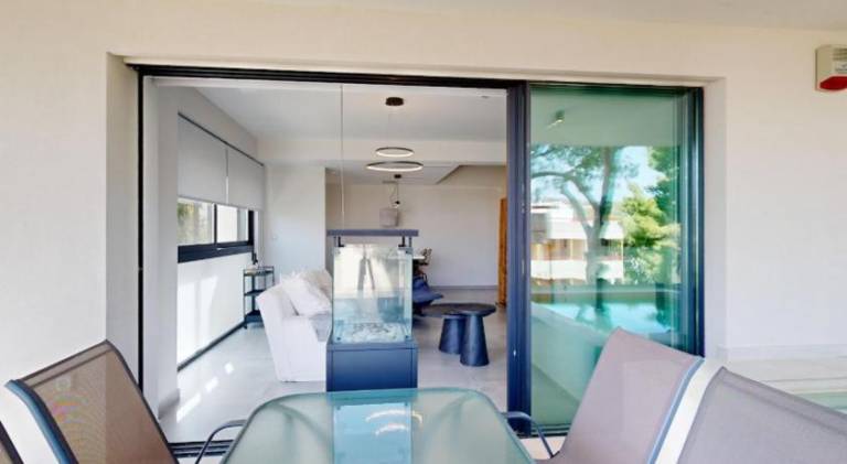Holiday apartment with private pool & terrace | Perfect for remote work in Vari-Voula-Vouliagmeni