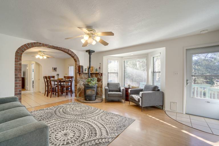 Payson Home w/ Yard & Deck: Pets Welcome! — photo 5