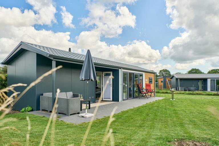 Freistehendes Ferienhaus Seewind mit eingezäuntem Grundstück am See — photo 2