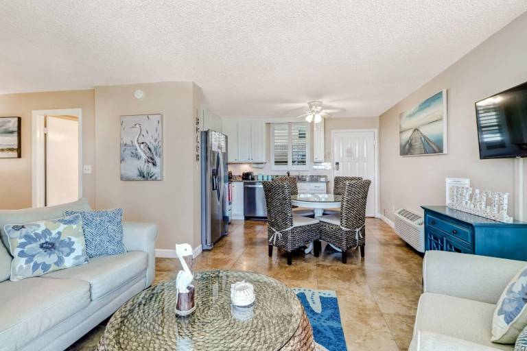 Condo  Barefoot Beach