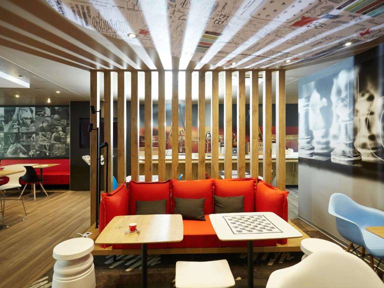 Ibis Valenciennes — photo 3