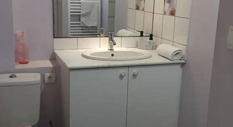 Apartment with 1 room for 4 persons — photo 2