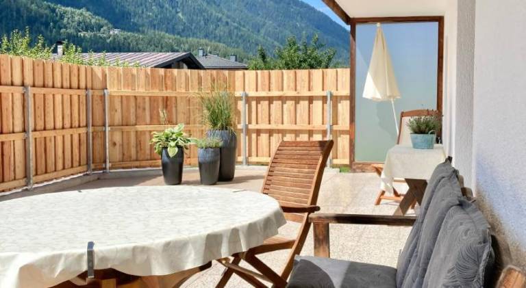 Rental apartment with 2 rooms for 6 persons — photo 2