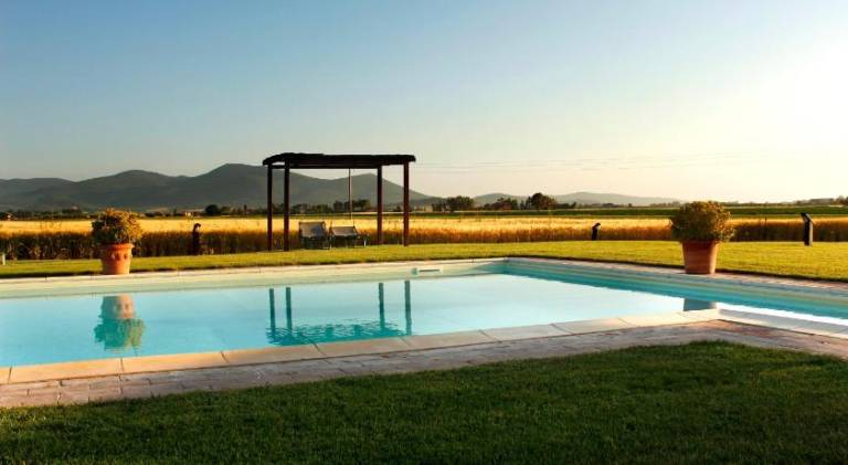 Farm with yard, pool & patio — photo 3
