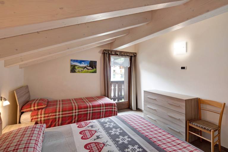 Fully equipped nice apartment with garden, fast internet & grill | Garden view | Next to the ski | Dogs allowed — photo 2