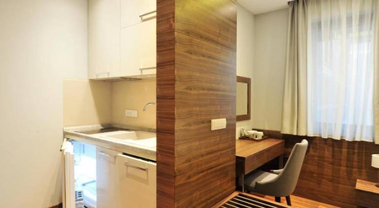 NV Luxury Suites & Spa — photo 5