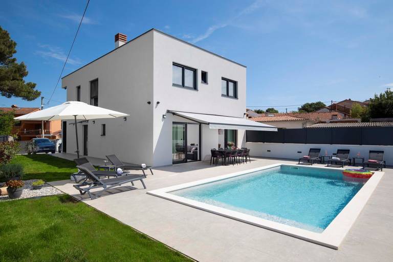 Villa  Premantura