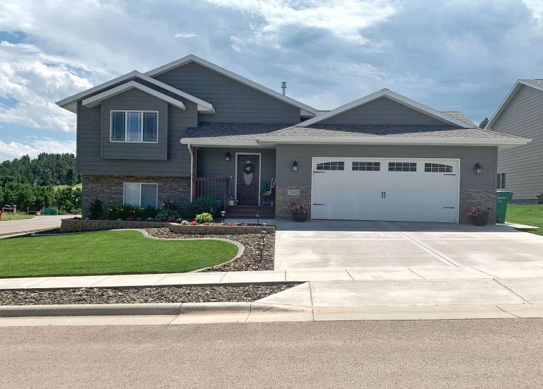 Sturgis, SD Vacation Rentals from 53 HomeToGo