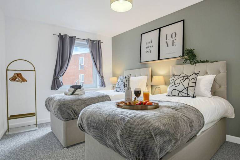 Apartment  Northampton