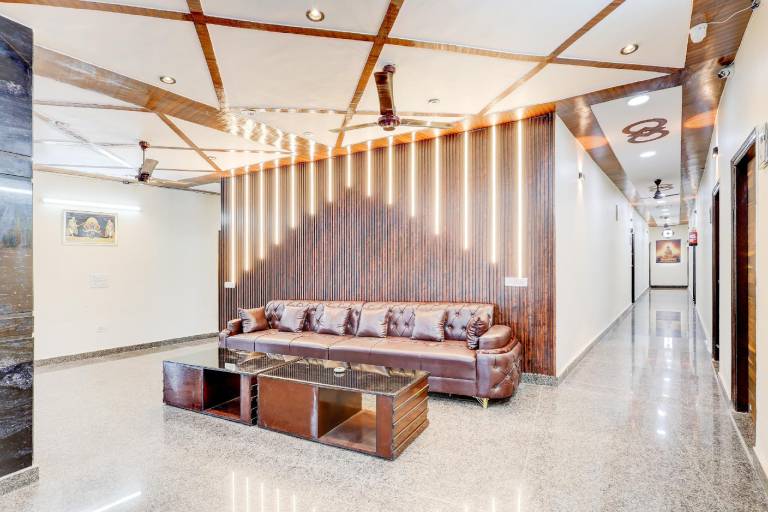 Hotel O Golden Guest house