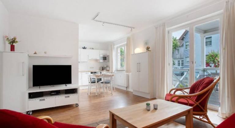 Rental apartment with 2 rooms for 6 persons — photo 2
