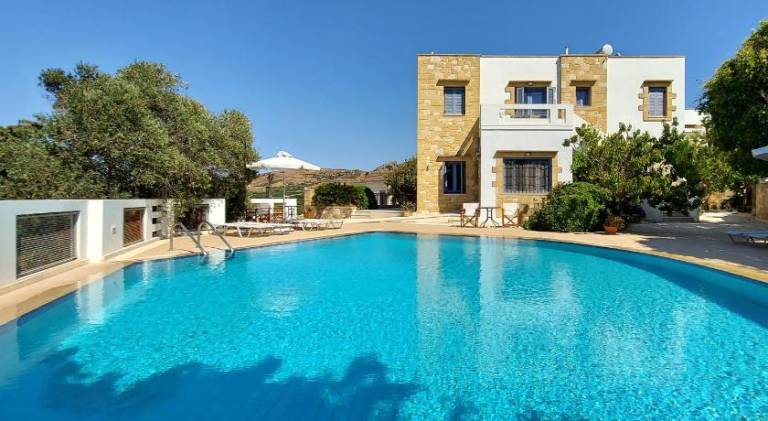 Villa with pool in Kissamos