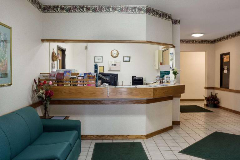 Rodeway Inn Wahpeton — photo 3