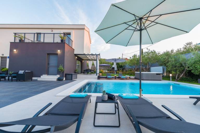 Ferienhaus in Ždrelac mit Meerblick, Terrasse, Klimaanlage, W-LAN (4652-1) — photo 5
