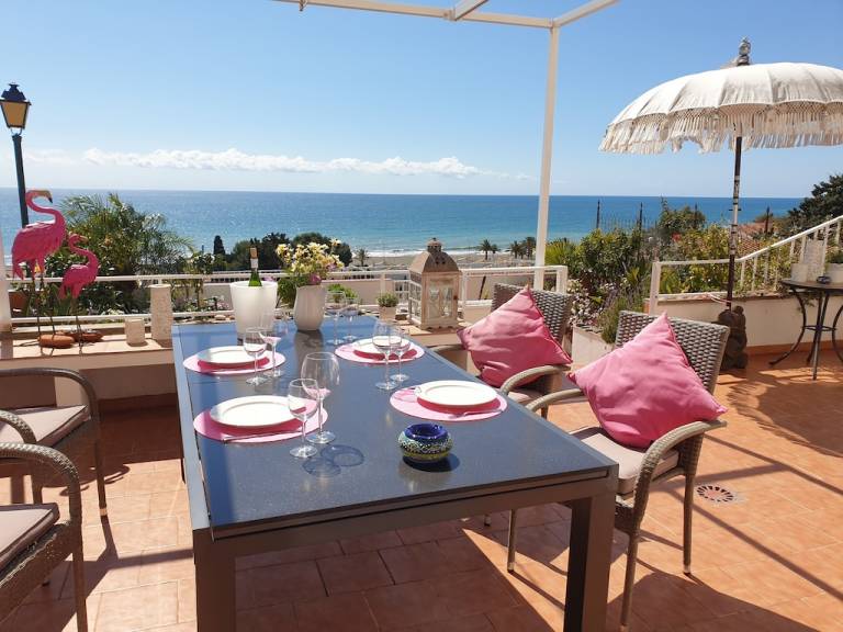 Casa  Benajarafe