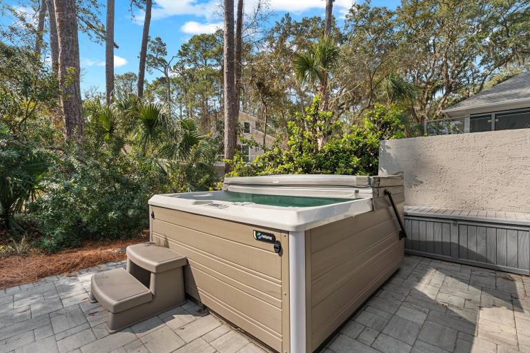 House with jacuzzi, heated pool & barbecue | Lake view | Suitable for remote work — photo 3