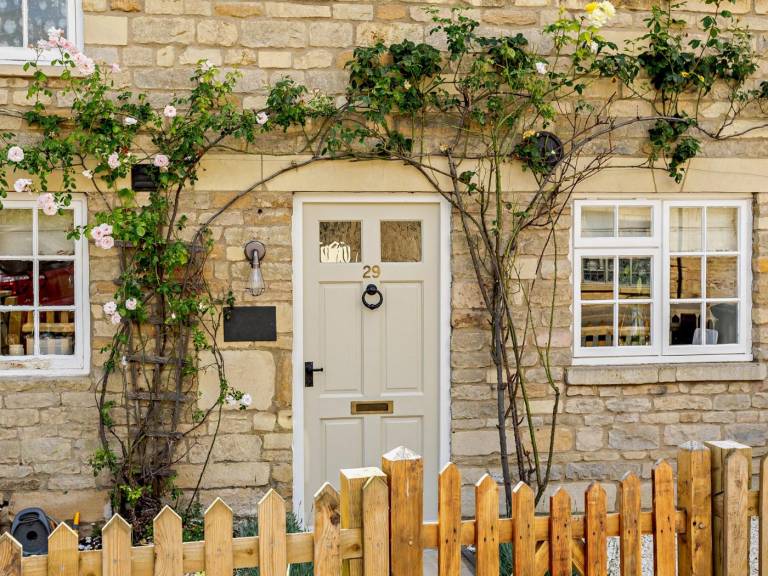 Fully equipped cottage with garden | Pet-friendly — photo 2