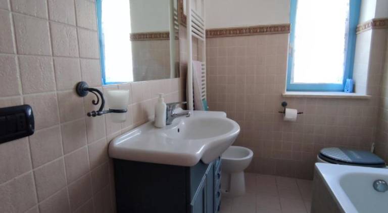Apartment with 1 room for 5 persons — photo 2