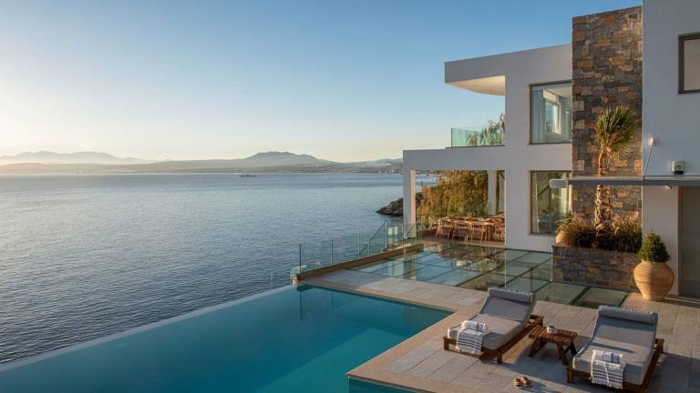 Child-friendly lovely villa with fast internet, garden & hot tub | Beach view | Dogs allowed — photo 2