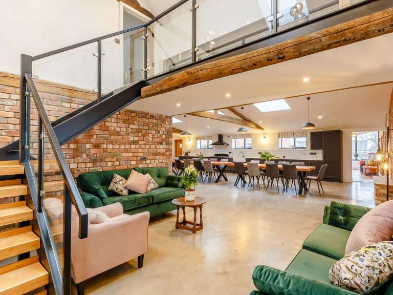 14 Bed in Berriew 90568